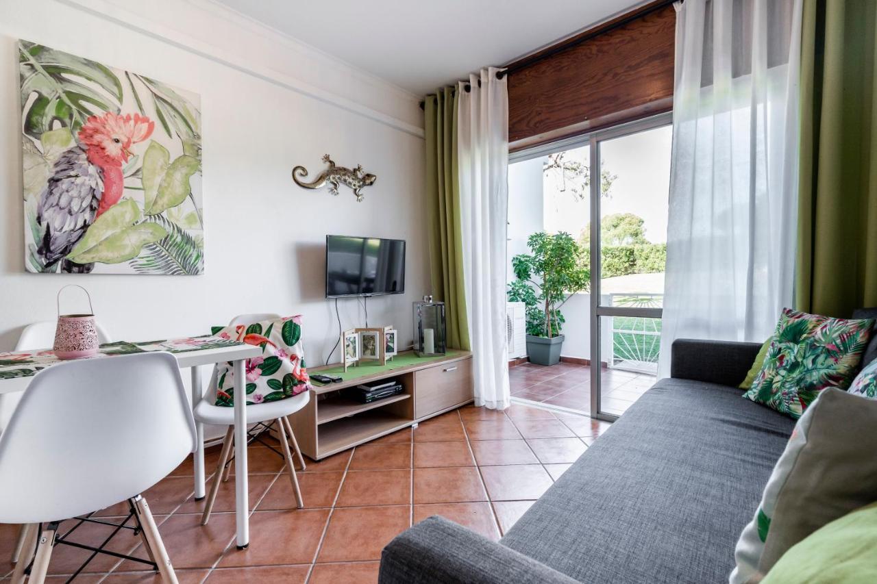 Appartement Cosy By The Pool à Quarteira Extérieur photo